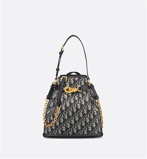 dior d-bubble bucket bag|medium c'est Dior bag.